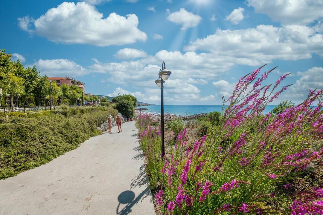 Premier Fort Beach - Premium Apartments Sveti Vlas Exterior foto